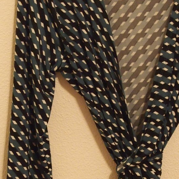 Clothes Looking for a New Home. - Picture 5 of 16